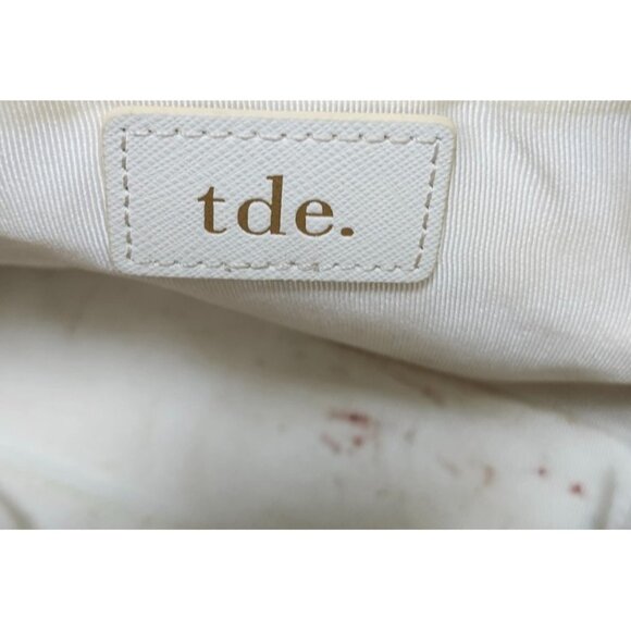 TDE White Structured Leather Tote Bag DT Logo Gold Hardware Crossbody Strap - Picture 11 of 16